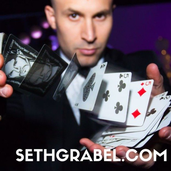 free-table&side-magic-with-seth-grabel-at-sammy’s-pizzeria