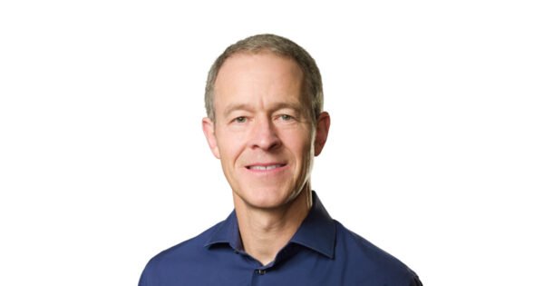 apple-coo-jeff-williams-to-step-down-later-this-month