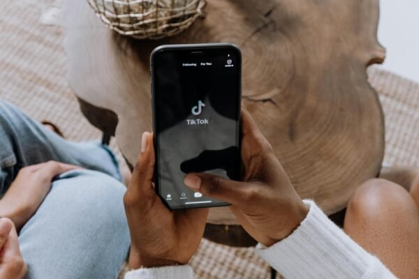 how-to-grow-on-tiktok-in-2025:-strategies,-trends,-and-tools-that-actually-work